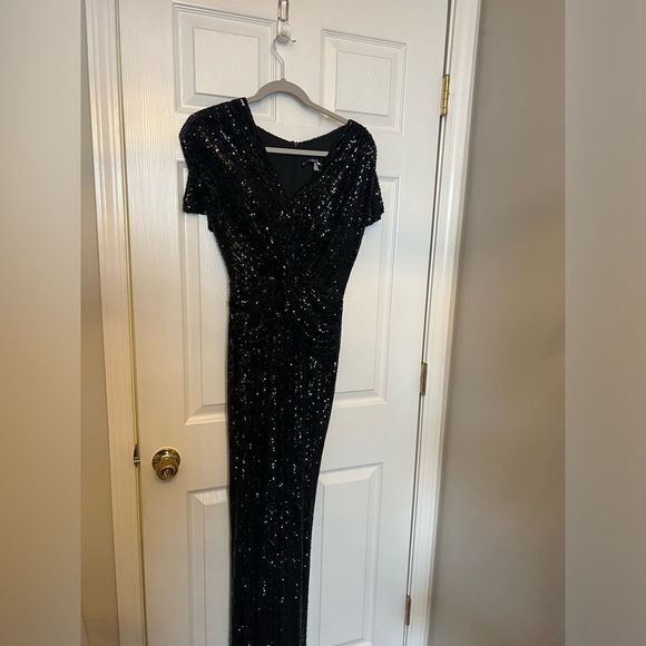 NIcole Bakti - 7220 black sequins evening gown - Picture 6 of 9